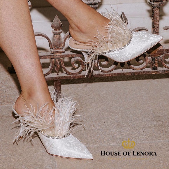 ANTONIO MELANI Shoes - NWOT ANTONIO MELANI X NICOLA BATHIE Liz Ostrich Feathers Mules, 0457-6